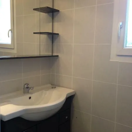 Paradis لاروش بوزيه